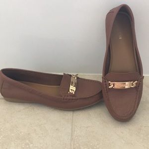 Coach flats